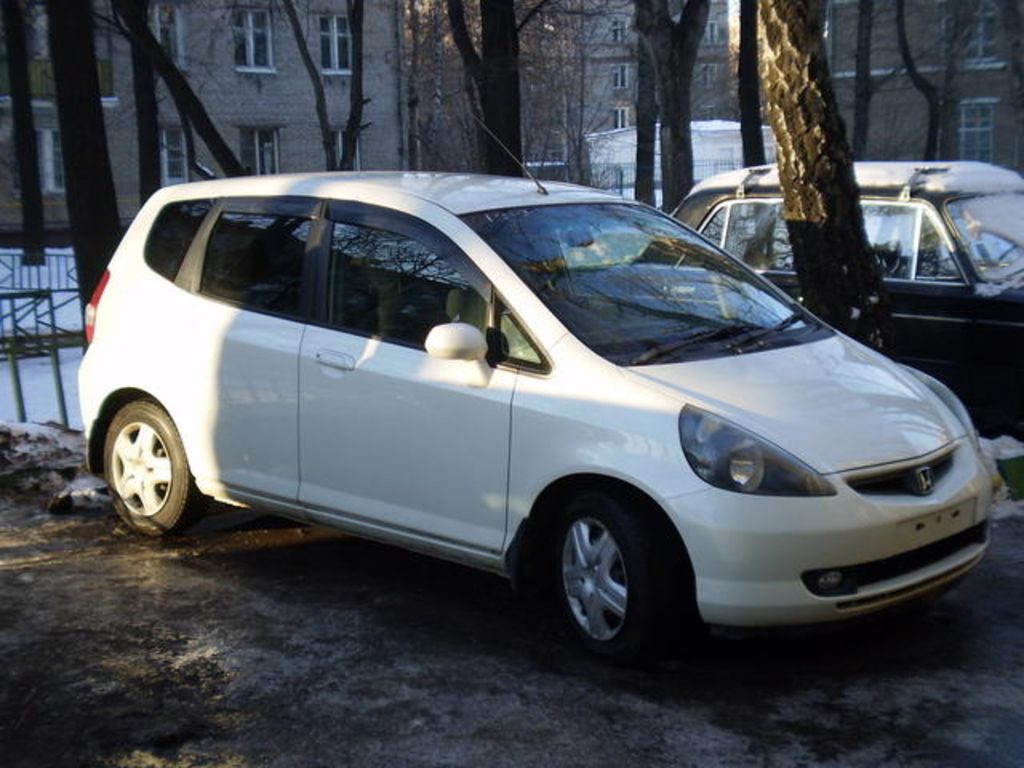 2002 Honda Fit