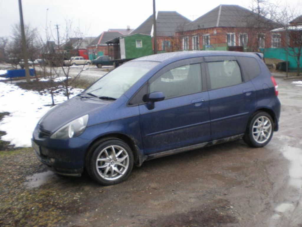 2002 Honda Fit