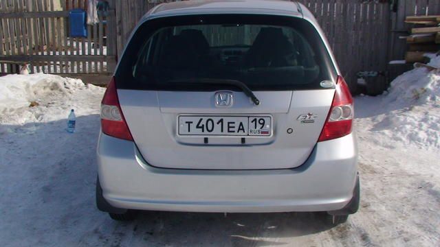 2002 Honda Fit