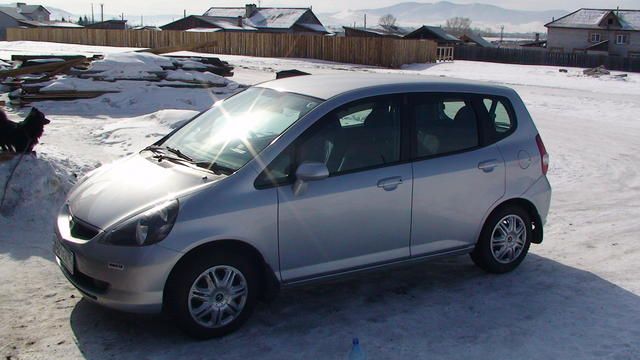 2002 Honda Fit