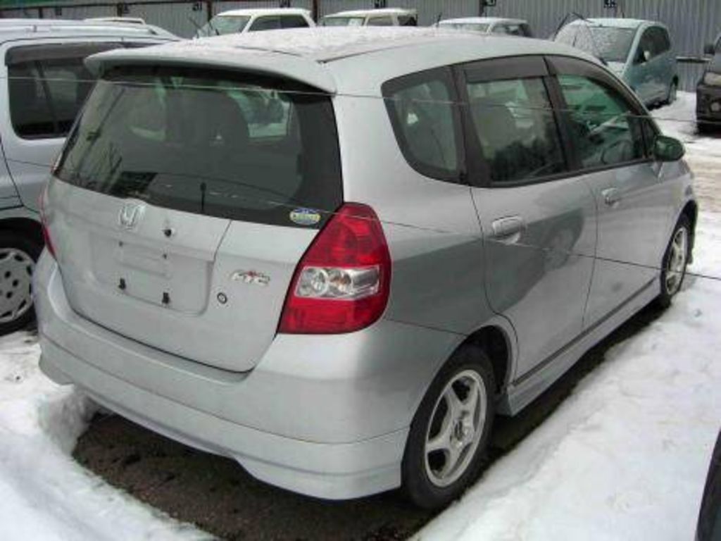 2002 Honda Fit