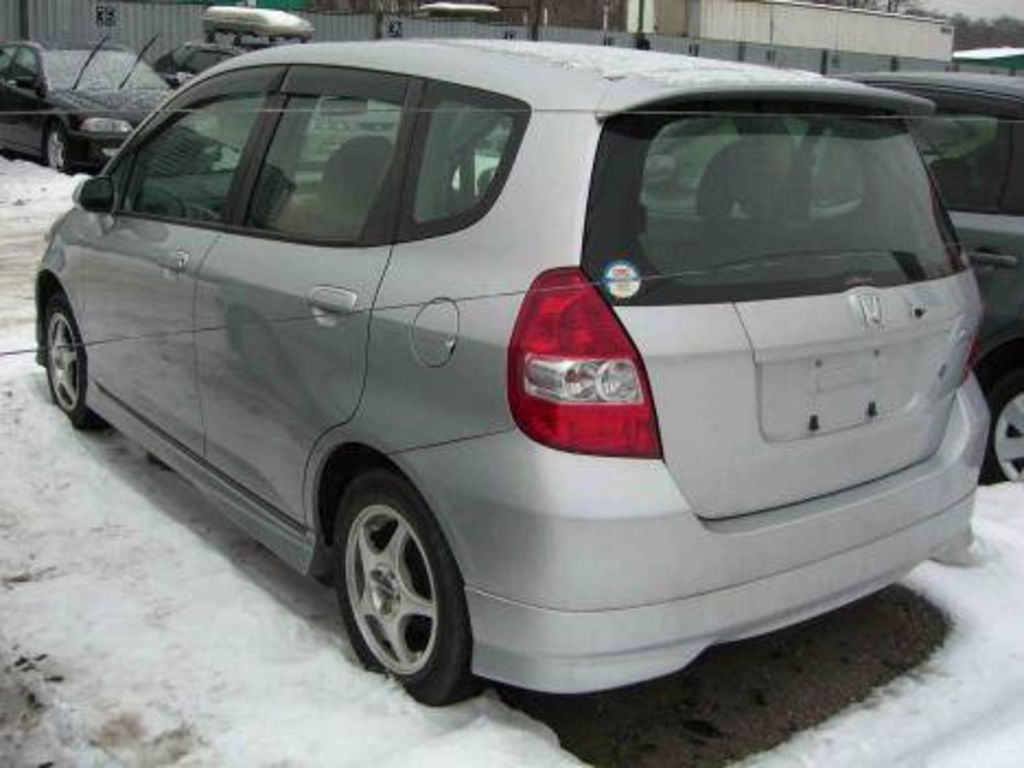 2002 Honda Fit