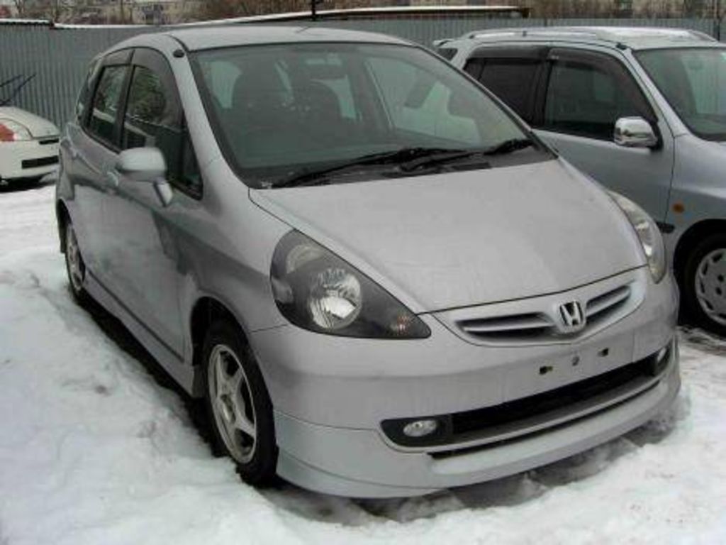 2002 Honda Fit