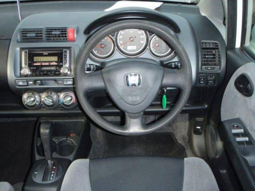 2002 Honda Fit