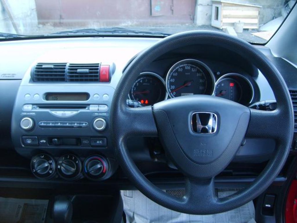 2002 Honda Fit