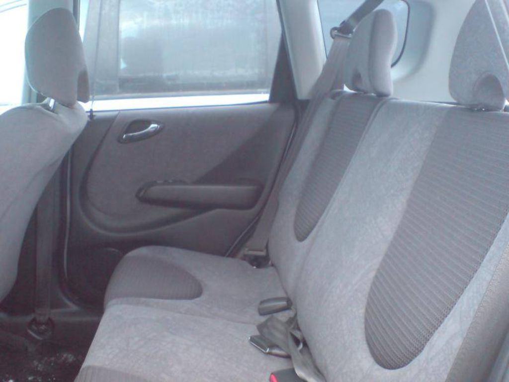 2002 Honda Fit