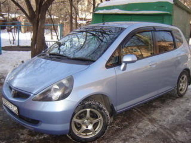 2002 Honda Fit