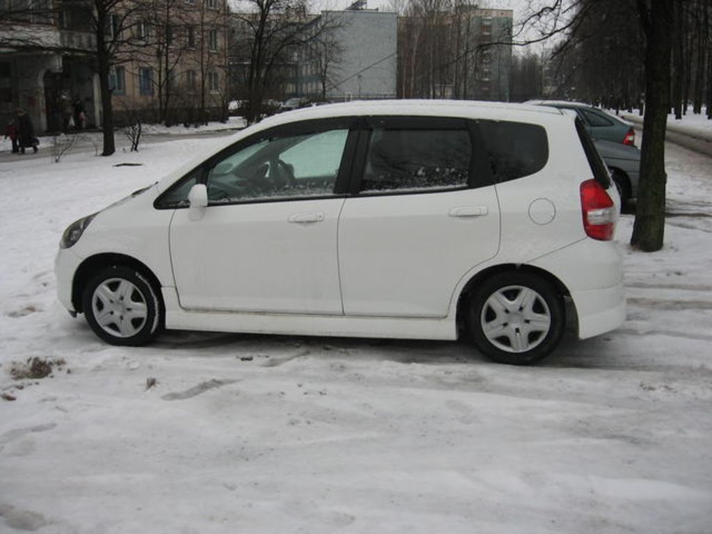 2002 Honda Fit