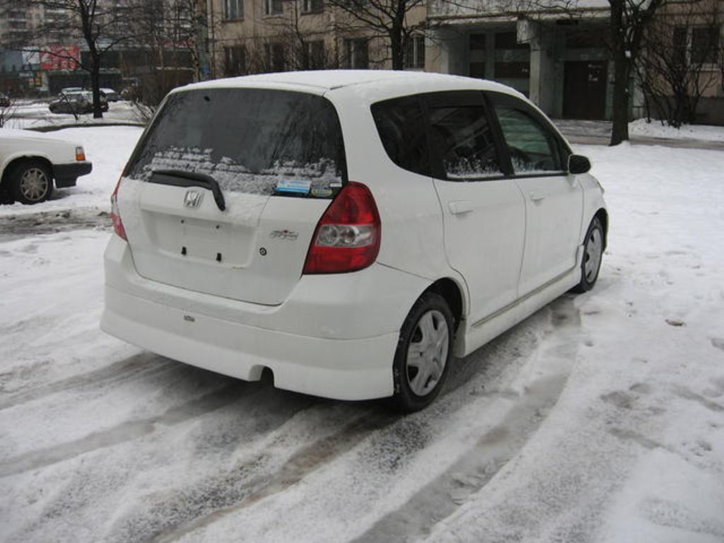 2002 Honda Fit