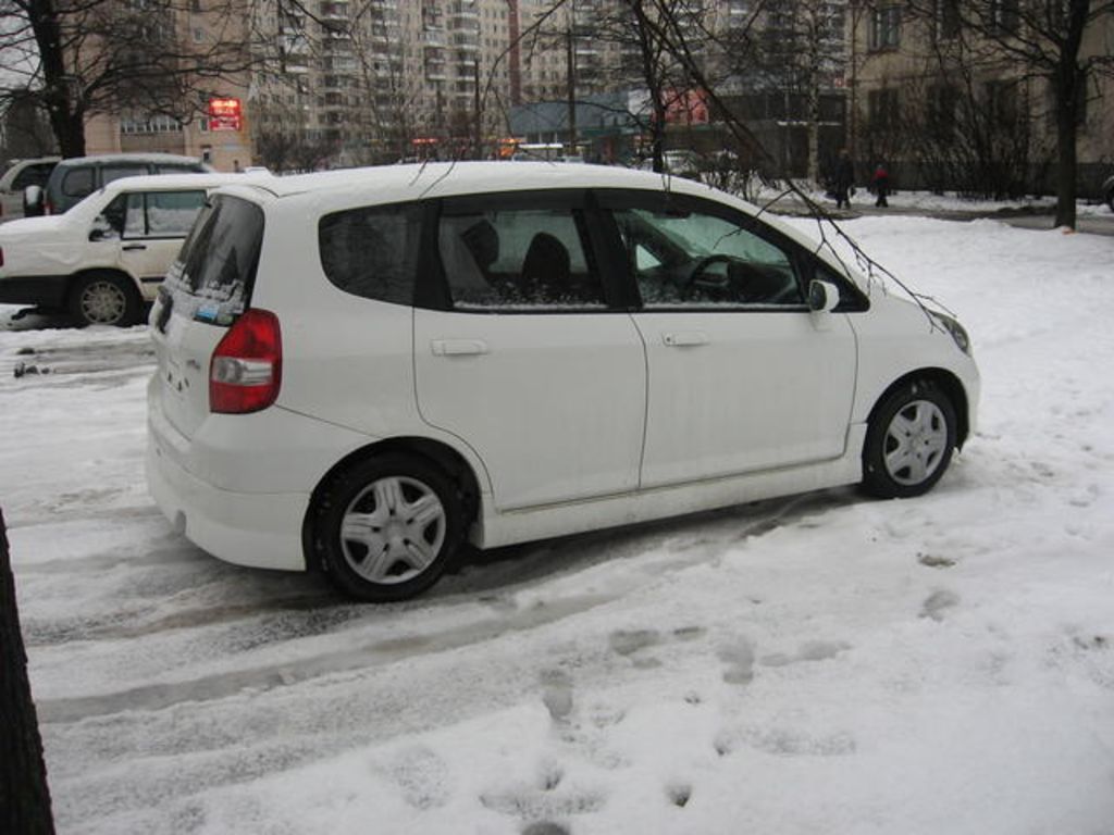 2002 Honda Fit