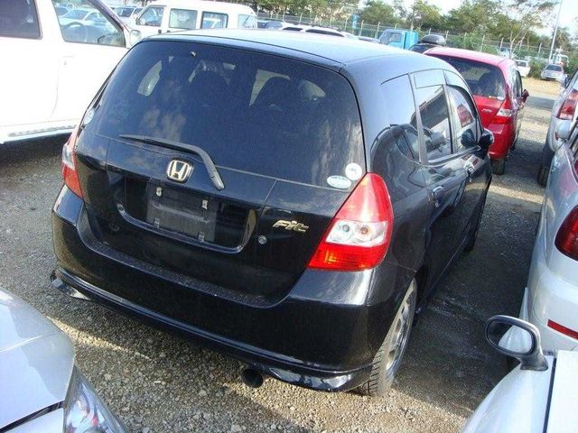 2002 Honda Fit