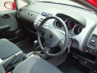 2002 Honda Fit Pics