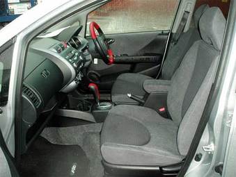 2002 Honda Fit Pictures