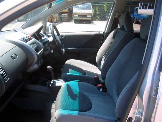 2002 Honda Fit Pics