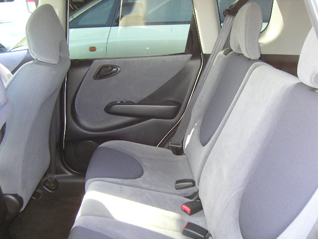 2002 Honda Fit Pics