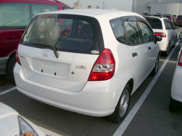 2002 Honda Fit Pictures