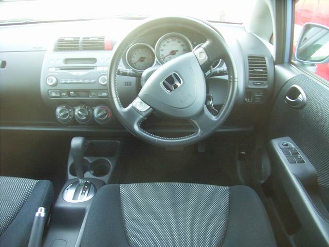 2002 Honda Fit Images