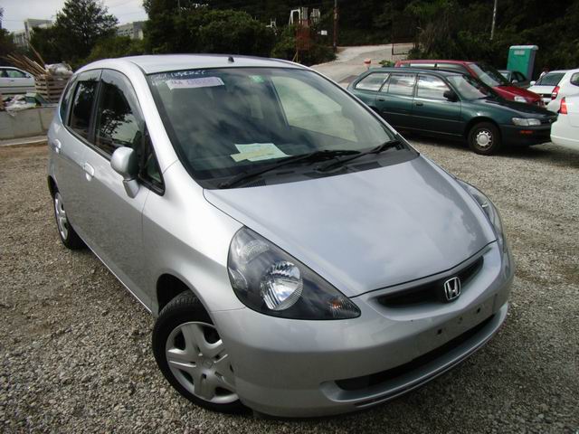 2002 Honda Fit Photos