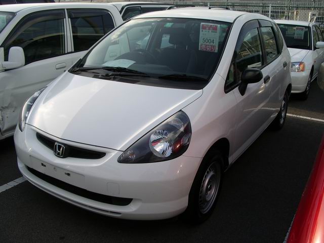 2002 Honda Fit Pictures