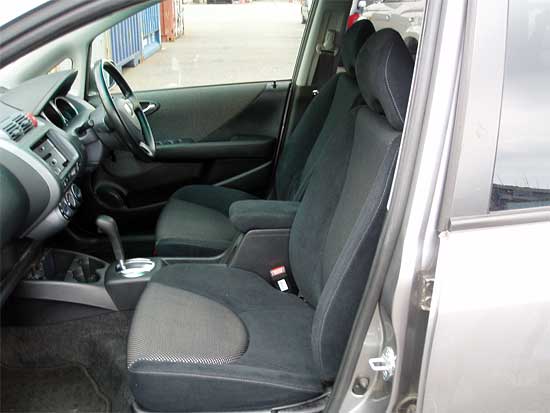 2002 Honda Fit Pictures