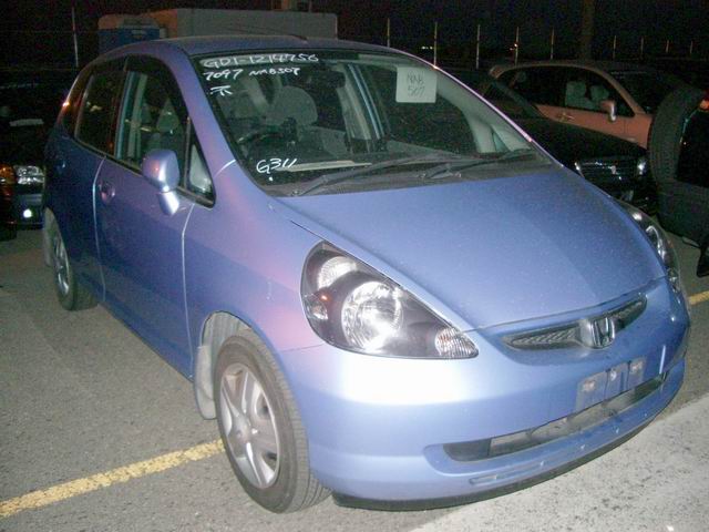 2002 Honda Fit Wallpapers