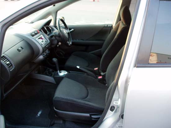 2002 Honda Fit Pictures