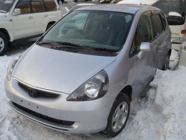 2002 Honda Fit Pictures