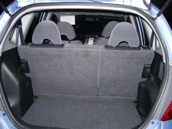 2002 Honda Fit Photos