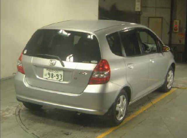 2002 Honda Fit Photos