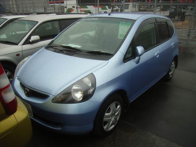 2002 Honda Fit Pics