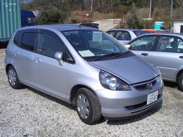 2002 Honda Fit Pictures