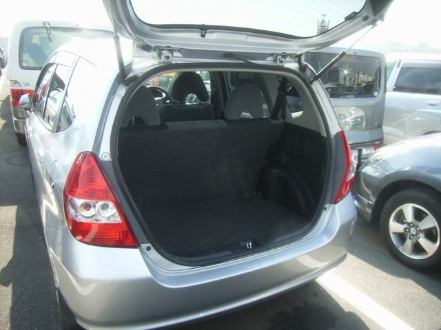 2002 Honda Fit Pictures