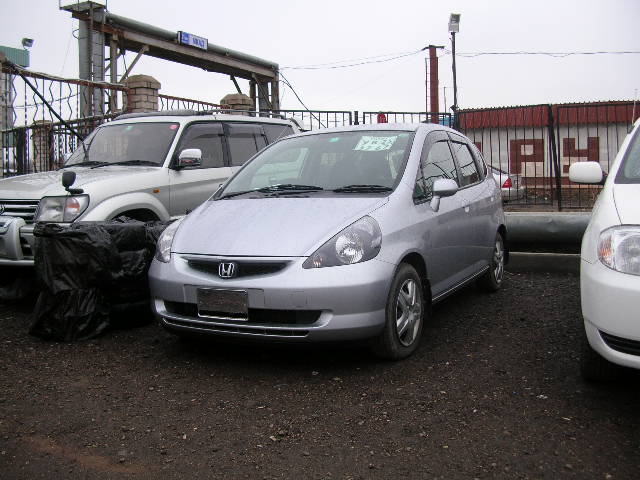 2002 Honda Fit Pictures