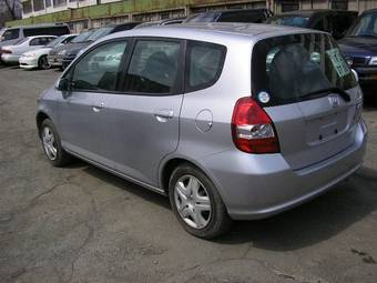 2002 Honda Fit Pictures