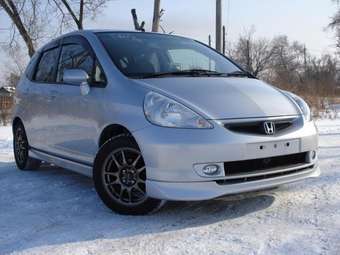 2002 Honda Fit Pictures