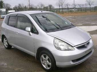 2002 Honda Fit Photos