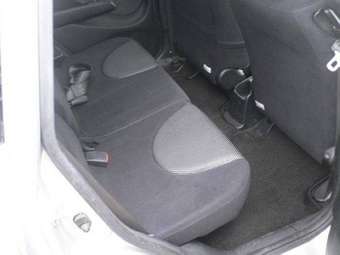 2002 Honda Fit Photos