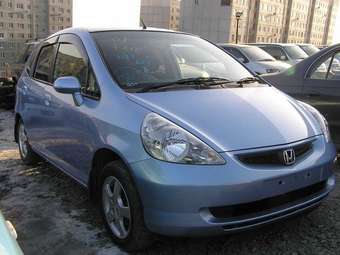 2002 Honda Fit Photos