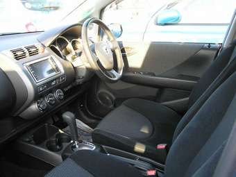 2002 Honda Fit Images