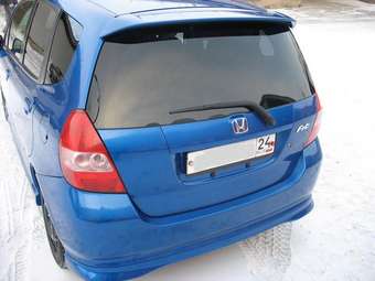 2002 Honda Fit Pictures