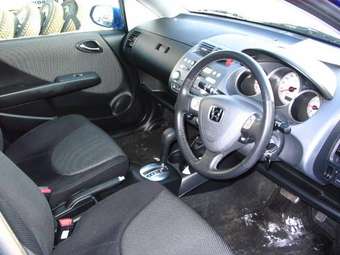 2002 Honda Fit Pictures