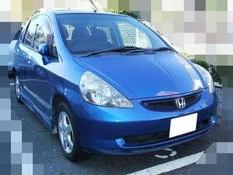 2002 Honda Fit Photos