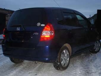 2002 Honda Fit Wallpapers