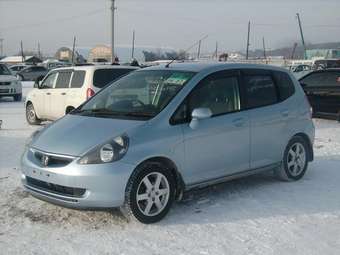 2002 Honda Fit Photos