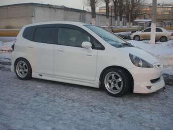 2002 Honda Fit Images