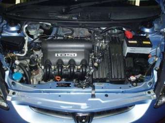 2002 Honda Fit Photos