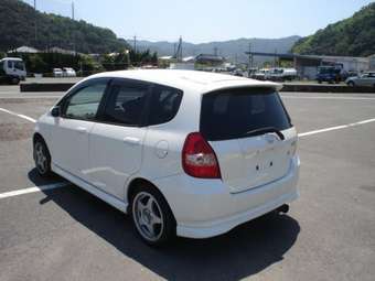 2002 Honda Fit Photos