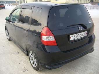 2002 Honda Fit Pictures