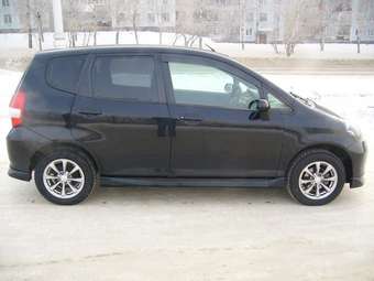 2002 Honda Fit Photos