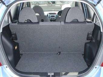 2002 Honda Fit Photos
